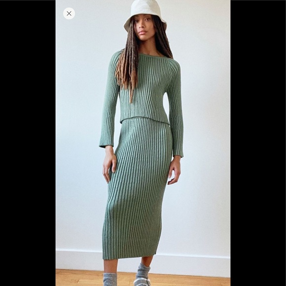 š„SOLDš„Anthropologie/Amadi Midi Sweater Skirt Set Size S - Picture 11 of 11